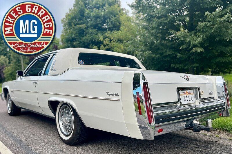 Begagnad 1983 Cadillac Coupé DeVille Sportkupé | 119 000 kr - Bild 1/4