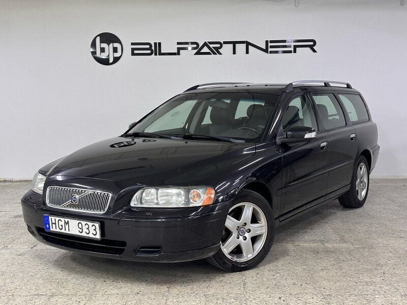 Svart Begagnad 2007 Volvo V70 Standard Kombi | 59 900 kr (Lite dyr) - Bild 1/4