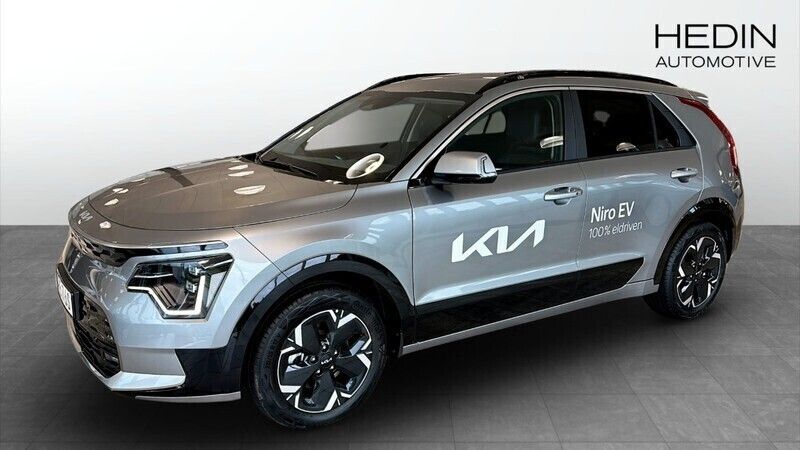 Grå Begagnad 2024 Kia e-Niro Advance SUV | 399 900 kr (Dyr) - Bild 1/4