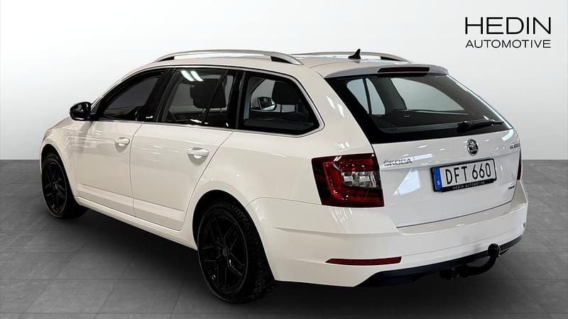 Begagnad Skoda Octavia 110 HK (80 kW) 2018 Vit Kombi