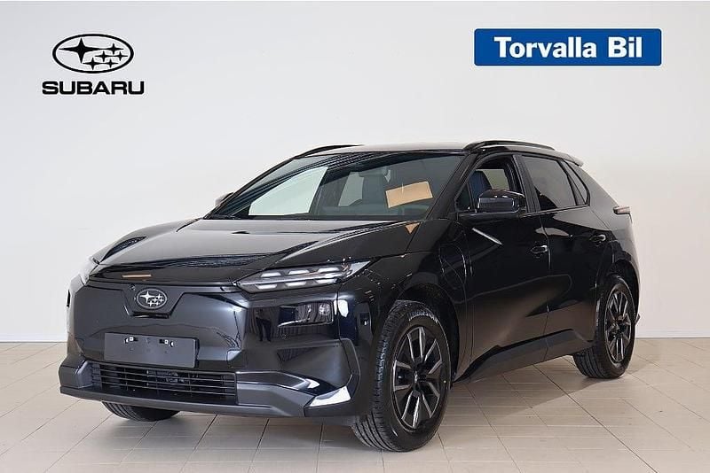 Svart Ny 2026 Subaru Solterra SUV | 519 800 kr (Bra pris) - Bild 1/4