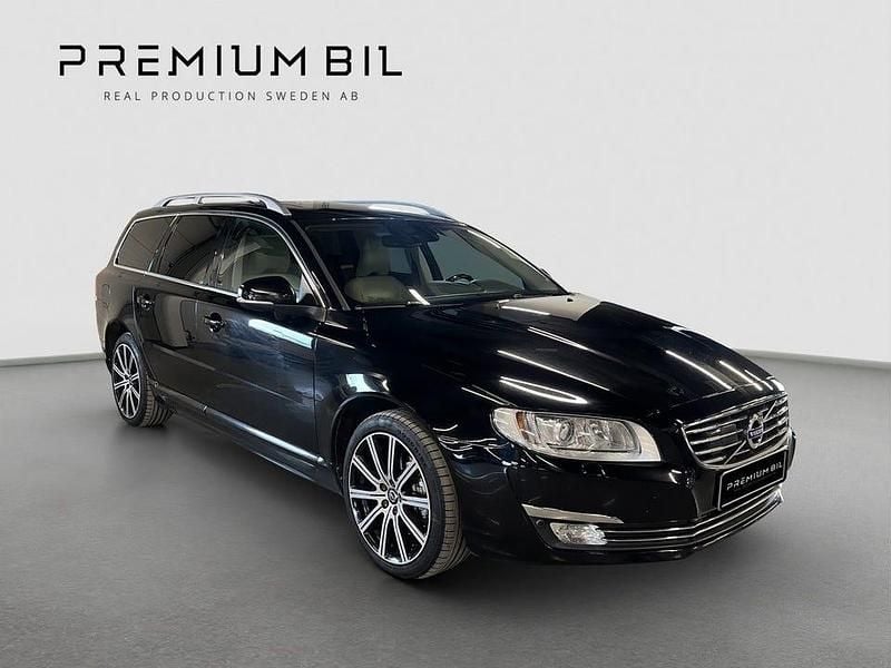 Begagnad Volvo V70 Standard 181 HK (133 kW) 2015 Svart Kombi