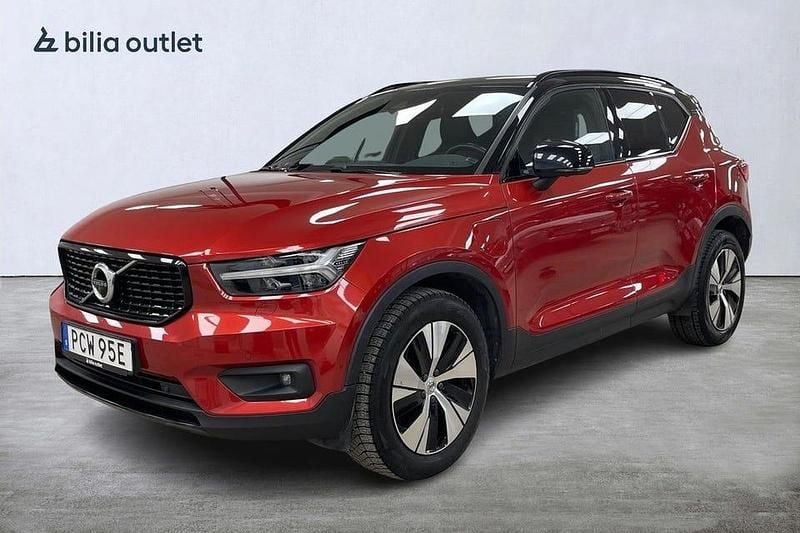 Röd Begagnad 2020 Volvo XC40 R-Design SUV | 329 900 kr (Lite dyr) - Bild 1/3