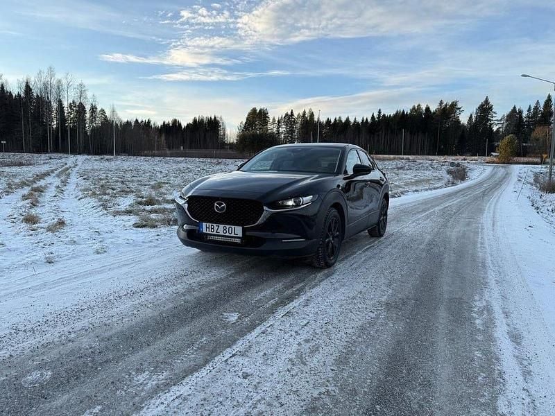 Svart Begagnad 2019 Mazda CX-30 Cosmo SUV | 254 500 kr (Lite dyr) - Bild 1/4