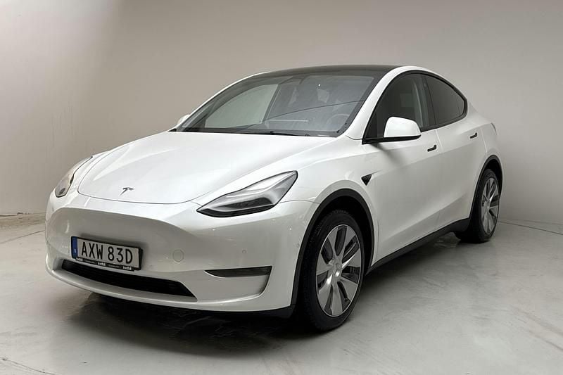 Begagnad Tesla Model Y 378 kW (514 HK) 2022 Vit SUV