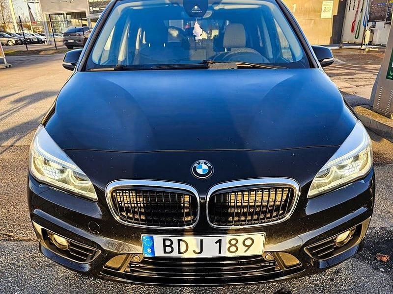Begagnad BMW 218 Gran Tourer 150 HK (110 kW) 2016 Minibuss