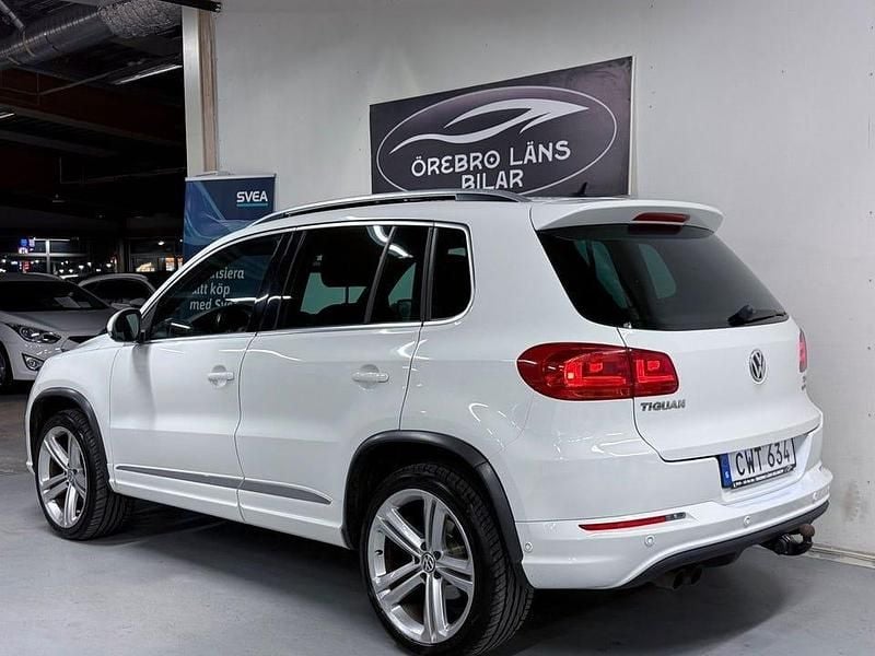 Begagnad VW Tiguan R-line 160 HK (117 kW) 2015 Vit SUV