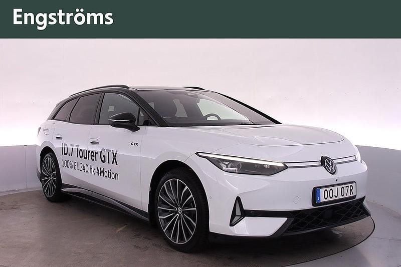 Vit Begagnad 2025 VW ID.7 GTX Kombi | 639 900 kr (Bra pris) - Bild 1/4