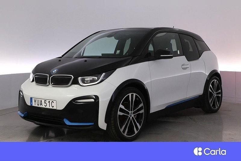 Vit Begagnad 2022 BMW i3 Comfort Edition Halvkombi | 239 900 kr (Marknadspris) - Bild 1/4