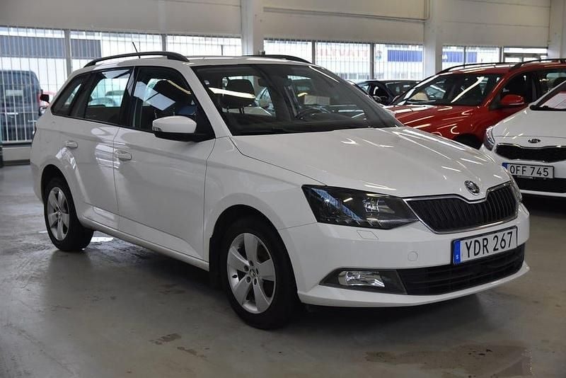 Begagnad Skoda Fabia Style 110 HK (80 kW) 2016 Vit Kombi