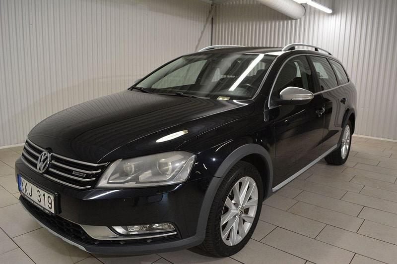 Svart Begagnad 2013 VW Passat Alltrack Kombi | 142 000 kr (Marknadspris) - Bild 1/3