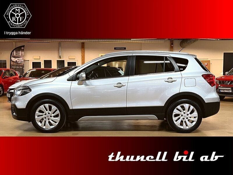 Silver Begagnad 2016 Suzuki SX4 S-Cross SUV | 167 500 kr (Marknadspris) - Bild 1/4