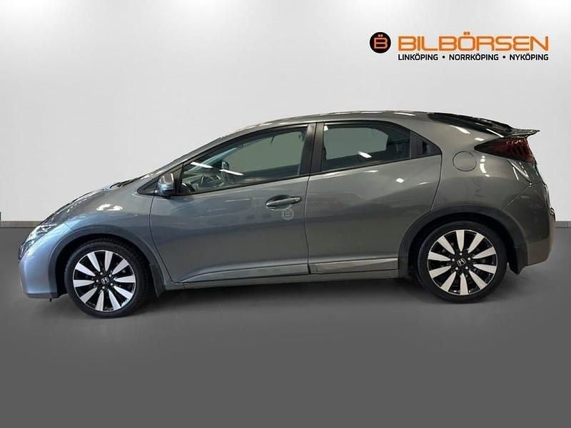 Begagnad Honda Civic Elegance 141 HK (103 kW) 2015 Mgrå Halvkombi