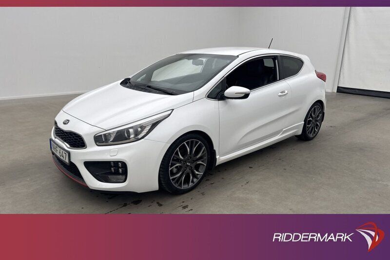 Vit Begagnad 2013 Kia Ceed GT 2 Halvkombi | 104 800 kr (Marknadspris) - Bild 1/3