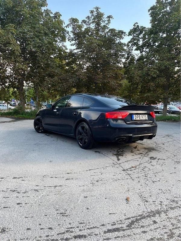 Blå Begagnad 2016 Audi A5 Comfort Sportkupé | 187 000 kr (Superpris) - Bild 1/4