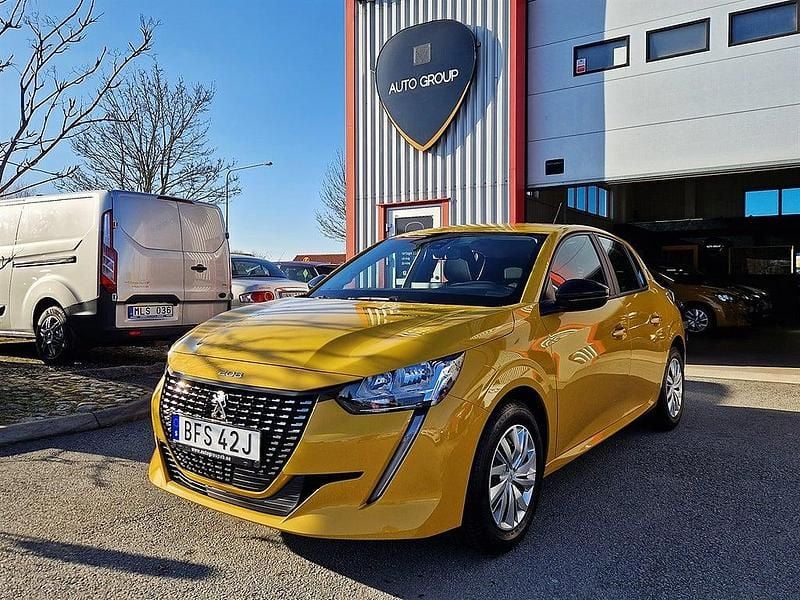 Gul Begagnad 2022 Peugeot 208 Active Halvkombi | 139 900 kr (Marknadspris) - Bild 1/4
