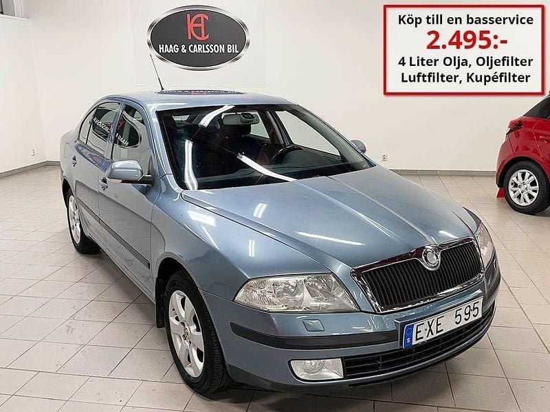 Ljusgrå Begagnad 2008 Skoda Octavia Sedan | 35 000 kr (Marknadspris) - Bild 1/4