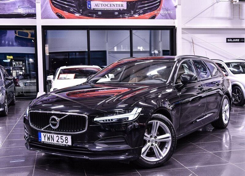 Svart Begagnad 2017 Volvo V90 Kombi | 229 900 kr (Marknadspris) - Bild 1/2