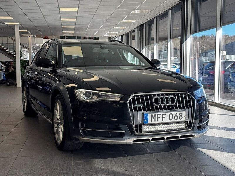 Svart Begagnad 2016 Audi A6 Allroad Kombi | 159 900 kr (Marknadspris) - Bild 1/4
