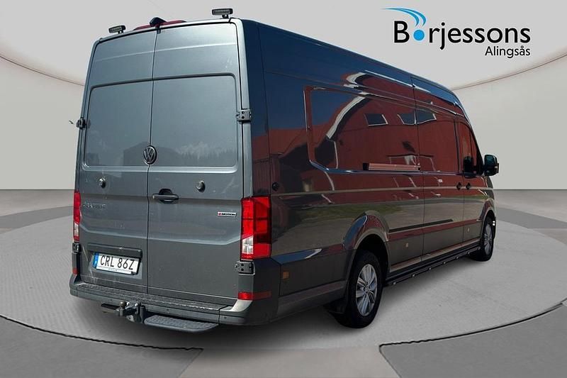 Begagnad VW Crafter 180 HK (132 kW) 2024 Grå Van