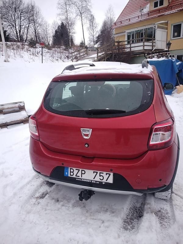 Begagnad Dacia Sandero Stepway 90 HK (66 kW) 2014