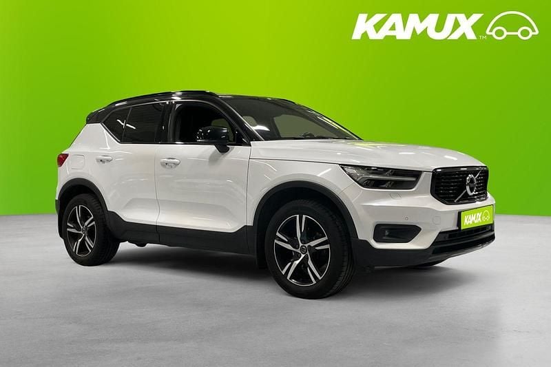 Vit Begagnad 2019 Volvo XC40 R-Design SUV | 244 800 kr (Marknadspris) - Bild 1/4