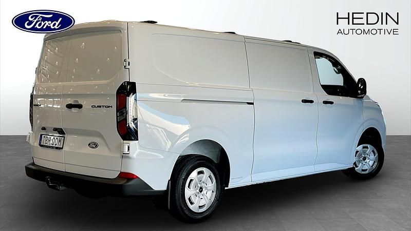 Ny Ford Transit Custom 2026 Vit Sedan