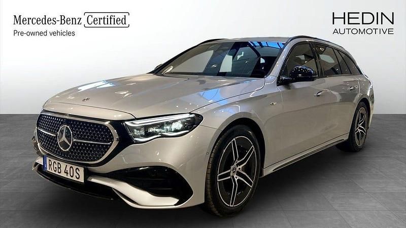 Silver Begagnad 2024 Mercedes E300 AMG Kombi | 629 900 kr - Bild 1/4