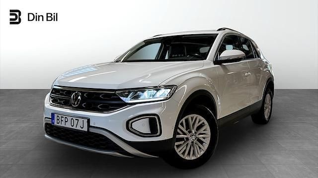 Vit Begagnad 2022 VW T-Roc Life SUV | 254 900 kr (Marknadspris) - Bild 1/4