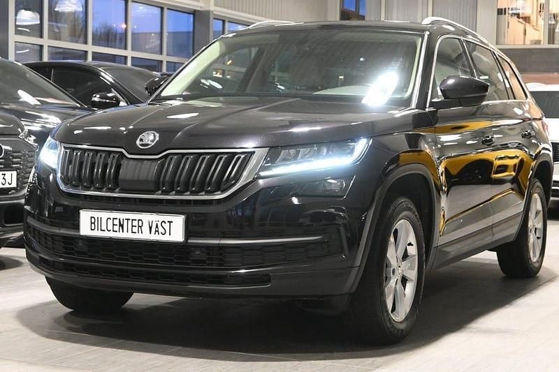 Svart Begagnad 2017 Skoda Kodiaq Business Line SUV | 229 000 kr (Marknadspris) - Bild 1/4