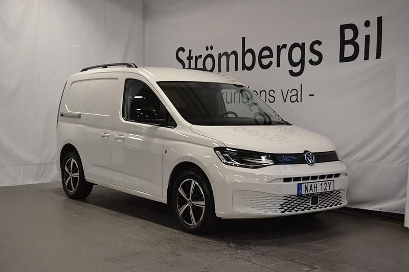 Vit Begagnad 2024 VW Caddy Minibuss | 379 000 kr (Lite dyr) - Bild 1/4