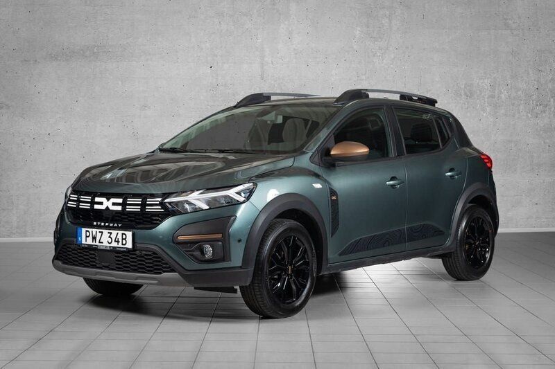 Grön Begagnad 2023 Dacia Sandero Extreme Halvkombi | 189 000 kr (Marknadspris) - Bild 1/4