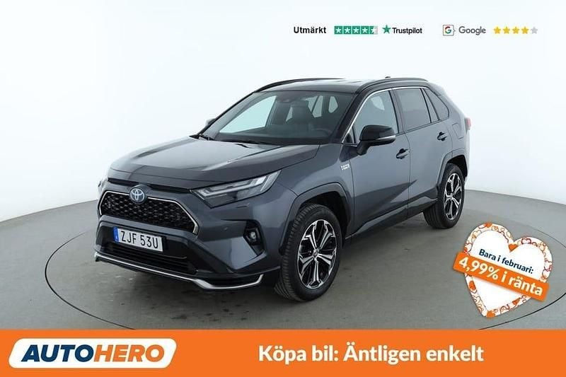 Begagnad Toyota RAV4 310 HK (228 kW) 2023 Grå SUV