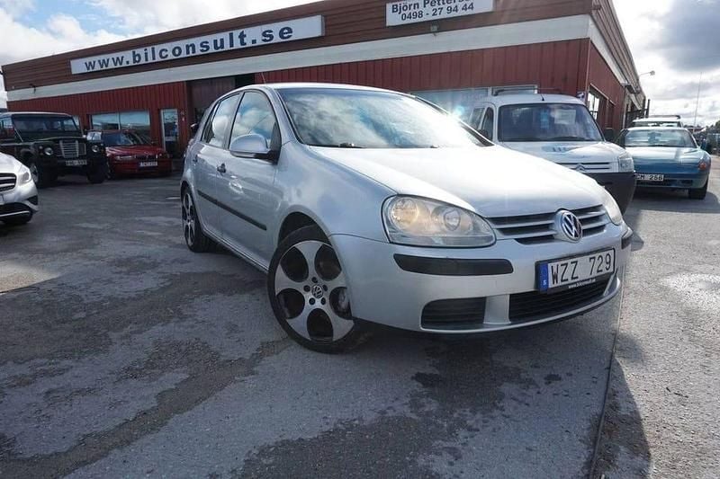 Silver Begagnad 2006 VW Golf Plus Cross Minibuss | 29 900 kr (Lite dyr) - Bild 1/4