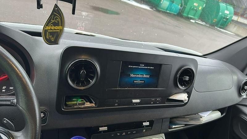 Begagnad Mercedes Sprinter 163 HK (119 kW) 2020 Van