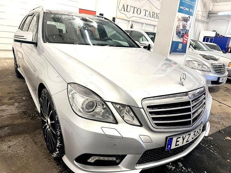 Begagnad Mercedes E220 Avantgarde 170 HK (125 kW) 2010 Silvermetallic Kombi