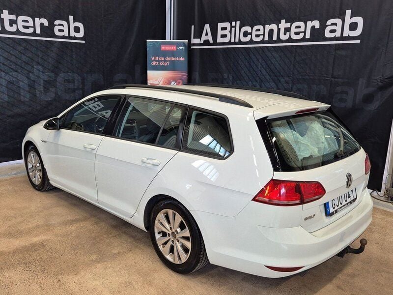 Begagnad VW Golf VII 111 HK (81 kW) 2014 Vit Kombi