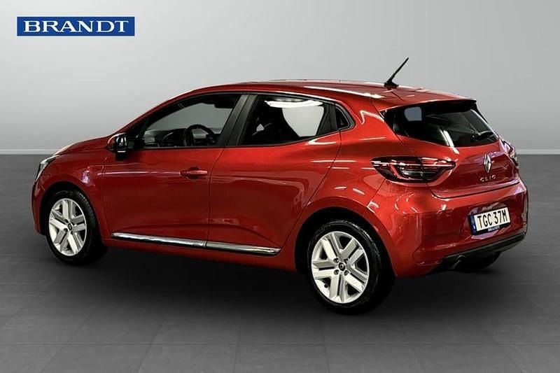 Begagnad Renault Clio V SE 72 HK (52 kW) 2021 Röd