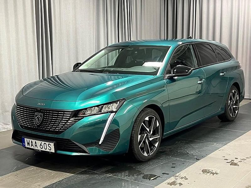 Blå Begagnad 2022 Peugeot 308 SW Allure Kombi | 219 700 kr - Bild 1/4