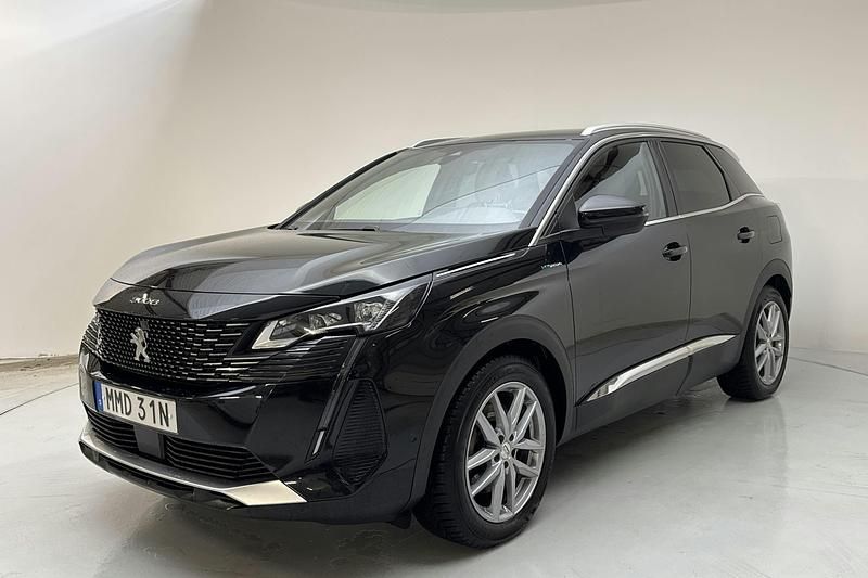 Svart Begagnad 2021 Peugeot 3008 GT-line | 244 900 kr (Marknadspris) - Bild 1/4