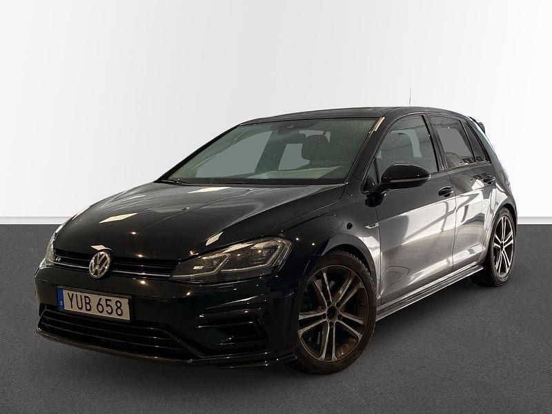 Begagnad VW Golf VII R 2018 Svart