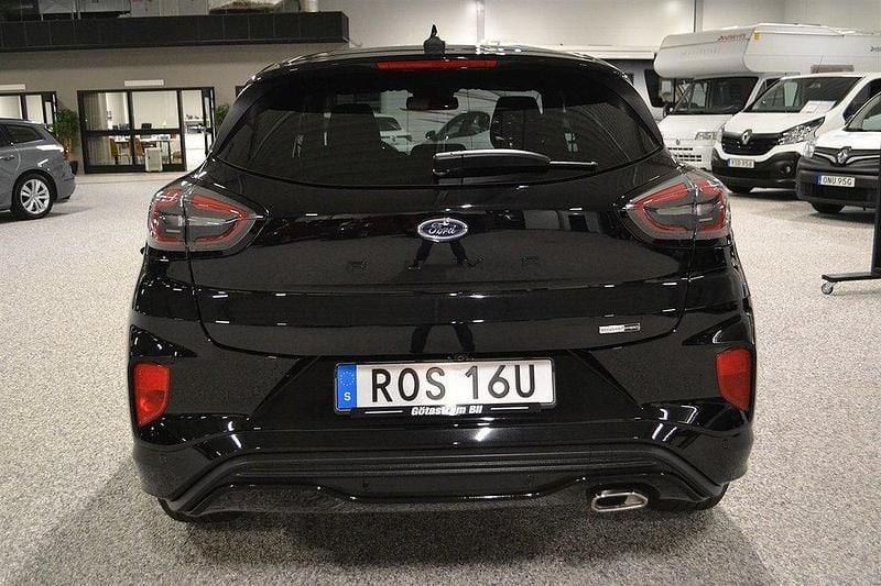 Begagnad Ford Puma ST-Line 125 HK (91 kW) 2022 Svart SUV