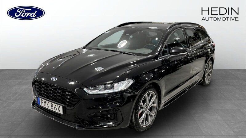 Svart (black) Begagnad 2021 Ford Mondeo ST-Line Kombi | 249 900 kr (Marknadspris) - Bild 1/4