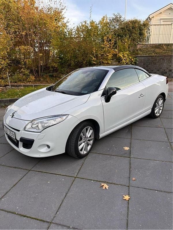 Begagnad 2011 Renault Mégane Cabriolet Cab | 95 000 kr - Bild 1/3