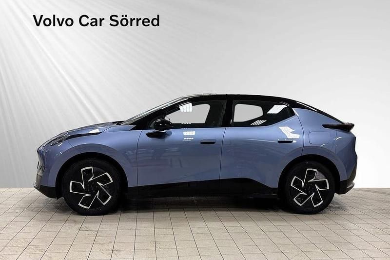 Begagnad Lynk & Co 02 202 kW (275 HK) 2025 Blå SUV