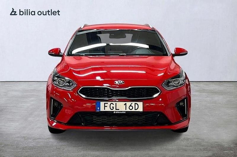 Begagnad Kia Ceed Sportswagon GT-Line 140 HK (102 kW) 2019 Röd Kombi