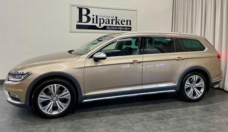Begagnad VW Passat Alltrack 190 HK (139 kW) 2015 Ljusbrun Kombi