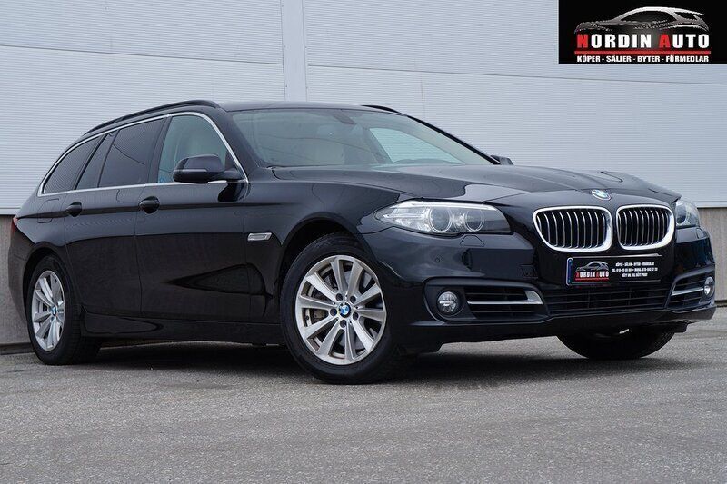Svart Begagnad 2016 BMW 530 Kombi | 254 900 kr (Marknadspris) - Bild 1/4