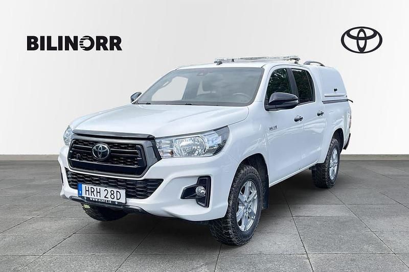 Vit Begagnad 2020 Toyota HiLux Pickup | 450 000 kr (Lite dyr) - Bild 1/4