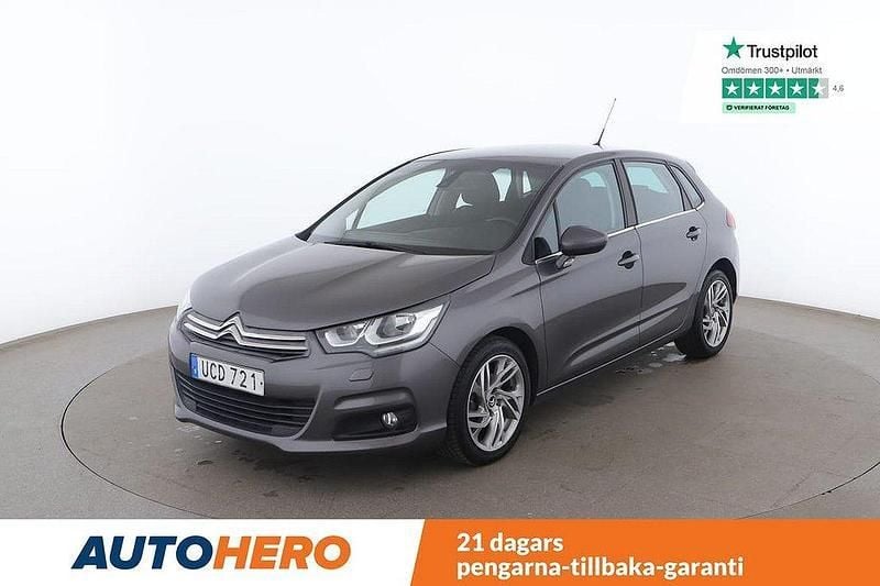 Grå Begagnad 2015 Citroën C4 Halvkombi | 97 000 kr (Marknadspris) - Bild 1/4